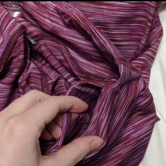 Old Navy Active Go-Dry Crop Pink Leggings | Size Small - Picture 9 of 9